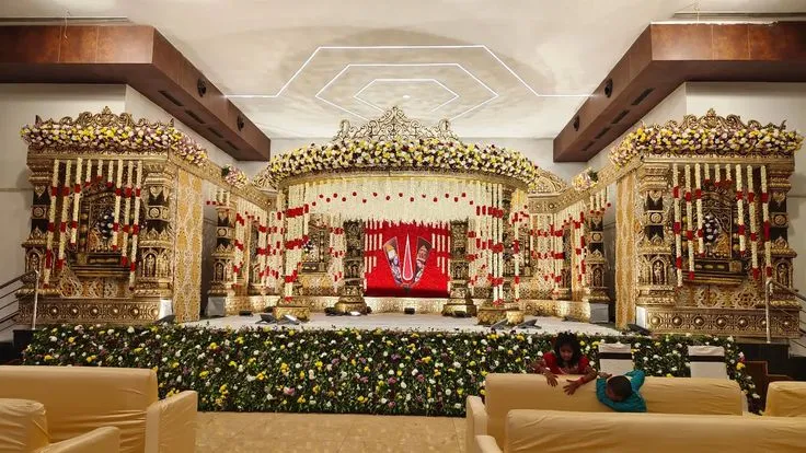 Opulent Dining
